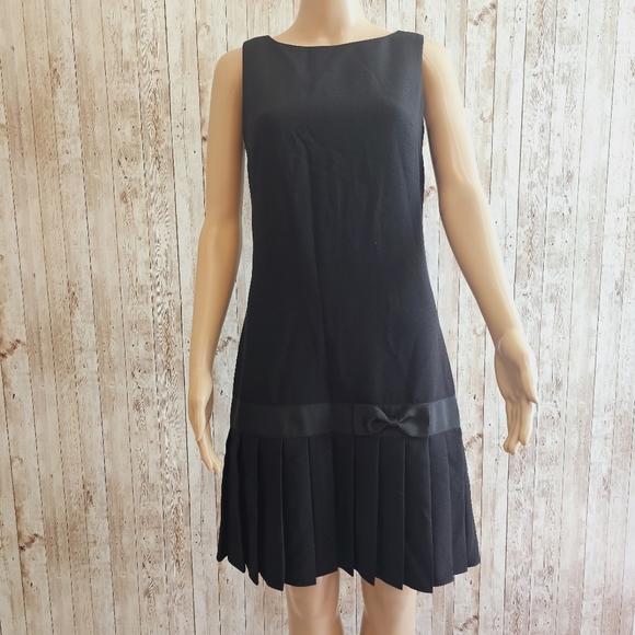 Karl Lagerfeld Dresses & Skirts - Karl Lagerfeld dress